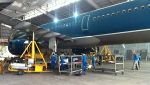 Một nhân viên vệ sinh bị ô tô Công ty VAECO đâm tử vong tại sân bay Nội Bài