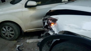 Xe Mazda CX-5 mất lái, đâm hàng loạt phương tiện trên đường 70