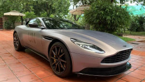 Chủ tịch Tập đoàn Trung Nguyên tậu chiếc Aston Martin DBX 707 thứ 2