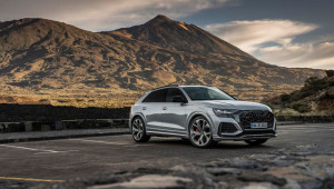 Audi RS Q8 2020 ra mắt với động cơ 591 mã lực, “chốt” giá hơn 2,6 tỷ VNĐ