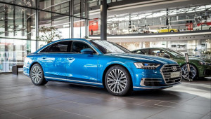 Với 80,6 triệu VNĐ, bạn sẽ có được màu sơn độc quyền cho Audi A8 mới