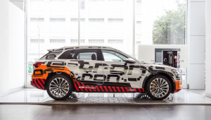 Cận cảnh Audi e-tron - 