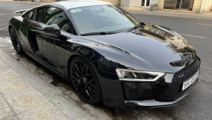 Cận cảnh hàng hiếm Audi R8 của ông Đặng Lê Nguyên Vũ