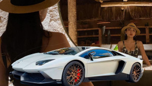 Hot girl 9x tậu Lamborghini Aventador độ độc nhất tại Việt Nam: Chủ còn đẹp hơn cả siêu xe!