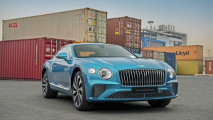 Bentley Continental GT Azure V8 độc bản giá 22 tỷ đồng cập bến Việt Nam với màu sơn 