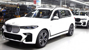 Nối gót GM, Jaguar Land Rover và BMW đình chỉ toàn bộ hoạt động xuất khẩu xe sang Nga