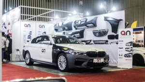 BMW 5-Series 2019 khoác bodykit của M5 ra mắt khách hàng Việt