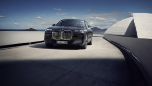 The all new BMW 7 Series giá từ 5,2 tỷ đồng chính thức trình làng tại Việt Nam