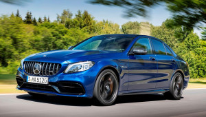 Mercedes-AMG C63 2022: 
