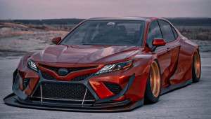 “Xe cán bộ” Toyota Camry bỗng trở nên hầm hố theo phong cách chẳng ai ngờ