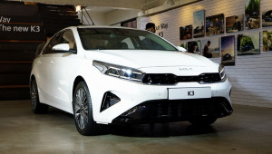 Ra mắt Kia Cerato 2021: Không chỉ đẹp, mẫu xe này còn có một trang bị 