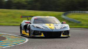 Siêu phẩm Chevrolet Corvette C8.R 2020 sẽ sử dụng động cơ boxer V8 5.5L với công suất tới 500 mã lực