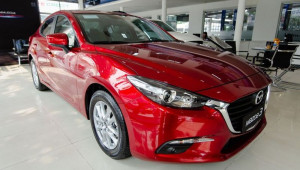 Nhiều mẫu ô tô được giảm giá tính lệ phí trước bạ cả trăm triệu đồng