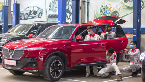 Cửa hít Jootoon - đem “tiêu chuẩn châu Âu” về phục vụ người Việt