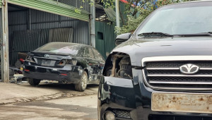 Cục Đăng kiểm chỉ đạo lỗi sơn xe không đúng màu, gỉ bậc lên xuống vẫn được cấp giấy chứng nhận kiểm định