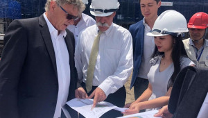 Chủ tịch F1 bất ngờ trước tiến độ thần tốc của đường đua F1 Hà Nội