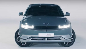 [VIDEO] Hyundai Ioniq 5 có thể đi ngang như cua nhờ vào công nghệ e-Corner mới