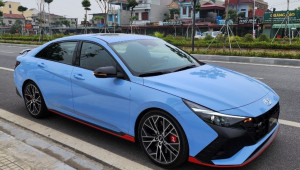 [VIDEO] Hyundai Elantra N 2023 lộ diện không che chắn tại Việt Nam