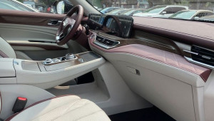 Ford Everest thế hệ mới bất ngờ lộ hình ảnh nội thất: Cao cấp và 