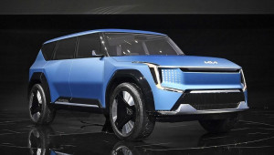 Kia EV9 Concept xuất hiện tại Triển lãm Ô tô Quốc Tế Busan: Ngoại hình mạnh mẽ, nội thất đậm chất tương lai
