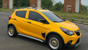 Nam diễn viên Hồng Đăng rao bán chiếc VinFast Fadil độ tâm huyết, muốn tậu Mercedes-Benz GLK 250 AMG