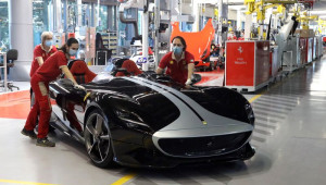 Ferrari khởi động lại hệ thống sản xuất sau dịch Covid-19