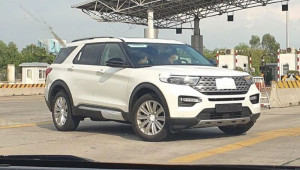 Ford Explorer 2022 chính hãng âm thầm về Việt Nam, giá hơn 2,2 tỷ đồng, ngập tràn 