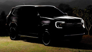 Ford Everest 2023 tung teaser, chốt lịch ra mắt vào ngày 1/3