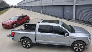 Ford F-150 Lightning có thể trở thành bộ sạc di động cho các loại xe điện khác