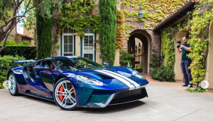 Ford GT và lớp sơn Mystichrom trị giá hơn 2 tỷ VNĐ