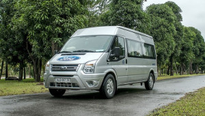 Ford công bố giá mới cho dòng xe Transit, tặng gói gia hạn bảo hành vào năm mới