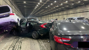 Xe Tesla tự lái gây tai nạn liên hoàn ở Mỹ khiến 9 người bị thương