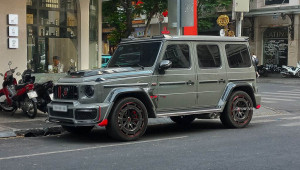 Bắt gặp Mercedes-AMG G63 độ Brabus 900 Rocket Edition trên đường phố Sài Gòn