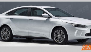 Sedan điện Geely GE11 hoàn toàn mới lần đầu lộ diện