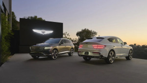Genesis vén màn GV80 và GV80 Coupe 2025, gây ấn tượng với màn hình OLED 27 inch
