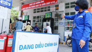 Giá xăng giảm hơn 4.000 đồng/lít từ 15h chiều nay (29/3)
