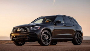 Mercedes-Benz GLC bị triệu hồi do lỗi lệch đèn pha