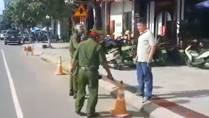 Đà Nẵng: Người dân tự ý để vật cản cấm dừng, đỗ xe dưới lòng đường