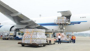 “Ông trùm” hàng hiệu xin mở hãng hàng không chở hàng hóa