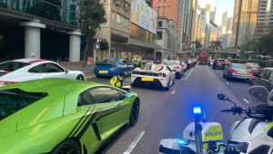 Nghi vấn đua xe, dàn siêu xe 45 chiếc bị cảnh sát 