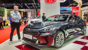 [VIDEO] Khám phá chi tiết KIA Stinger GT Line - Chiếc Fastback số má của Hàn Quốc