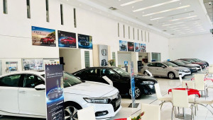 Đại lý giảm giá “xả kho” Honda Accord, mức ưu đãi lên tới 270 triệu đồng