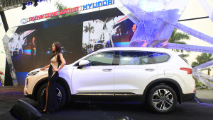 Hyundai Santa Fe 2019 bản Đặc Biệt thêm trang bị sẽ về đại lý vào cuối tháng này
