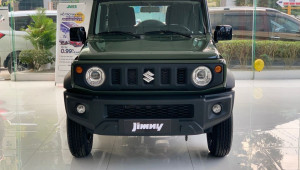 Khách hàng huỷ cọc bức xúc vì xe Suzuki Jimny loạn giá, đặt hàng hơn 8 tháng vẫn chưa nhận được xe