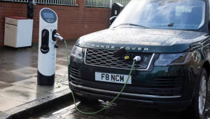 Range Rover Electric nhận 