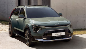 Kia Niro 2023 lột xác toàn diện về thiết kế, khoang cabin dùng toàn vật liệu thân thiện với môi trường