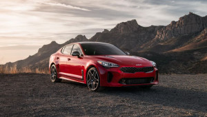 Tất tần tật về Kia Stinger 2022 - đối thủ không-thể-coi-thường của BMW 4-Series