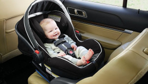 Đề xuất Trẻ em dưới 13 tuổi đi ô tô phải có ghế chuyên dụng