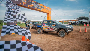 Đội đua Racing AKA xuất sắc đạt giải Á quân 