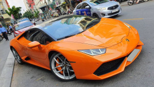 Chạm mặt Lamborghini Huracan độ body Vorsteiner Novara Edizione trên phố Sài Thành
